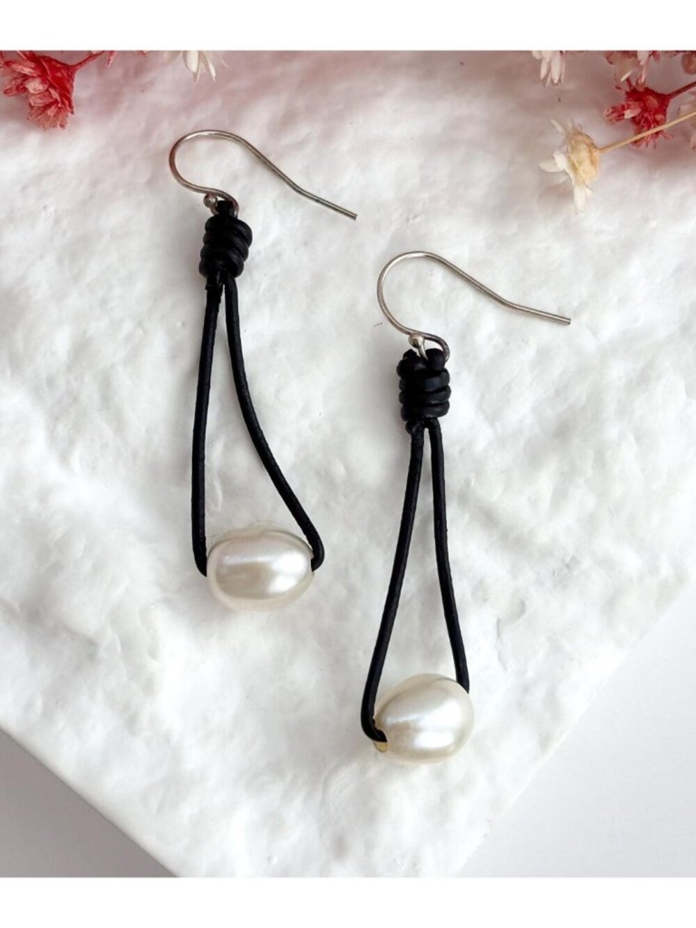 Pearl & Genuine Black Leather Silver Toned Dangle Drop Vintage Earrings